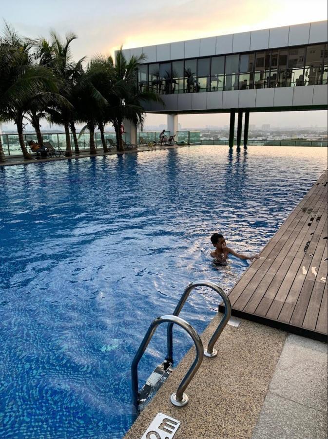 Apartmán Rebec 5Pax At Aeon,Toppen,Ikea Tebrau Johor Bahru Exteriér fotografie
